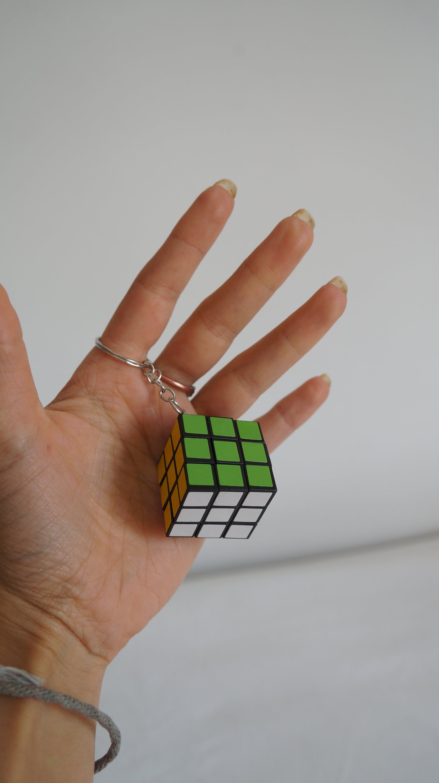 Llavero de cubo mágico