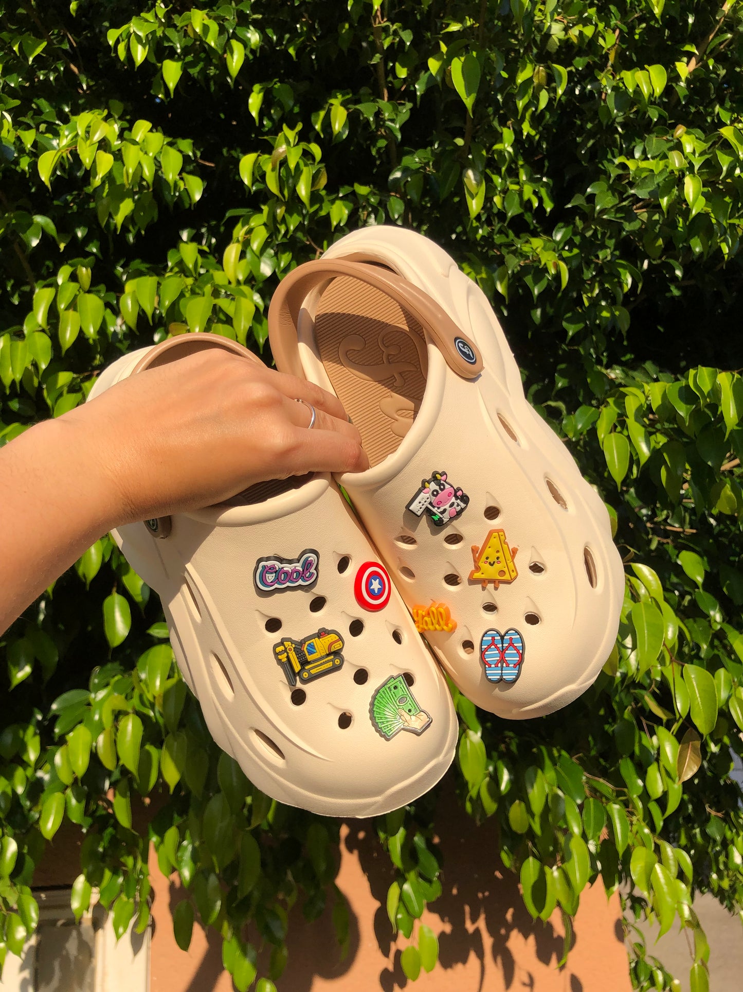 Zapatillas de goma con plataforma decorables