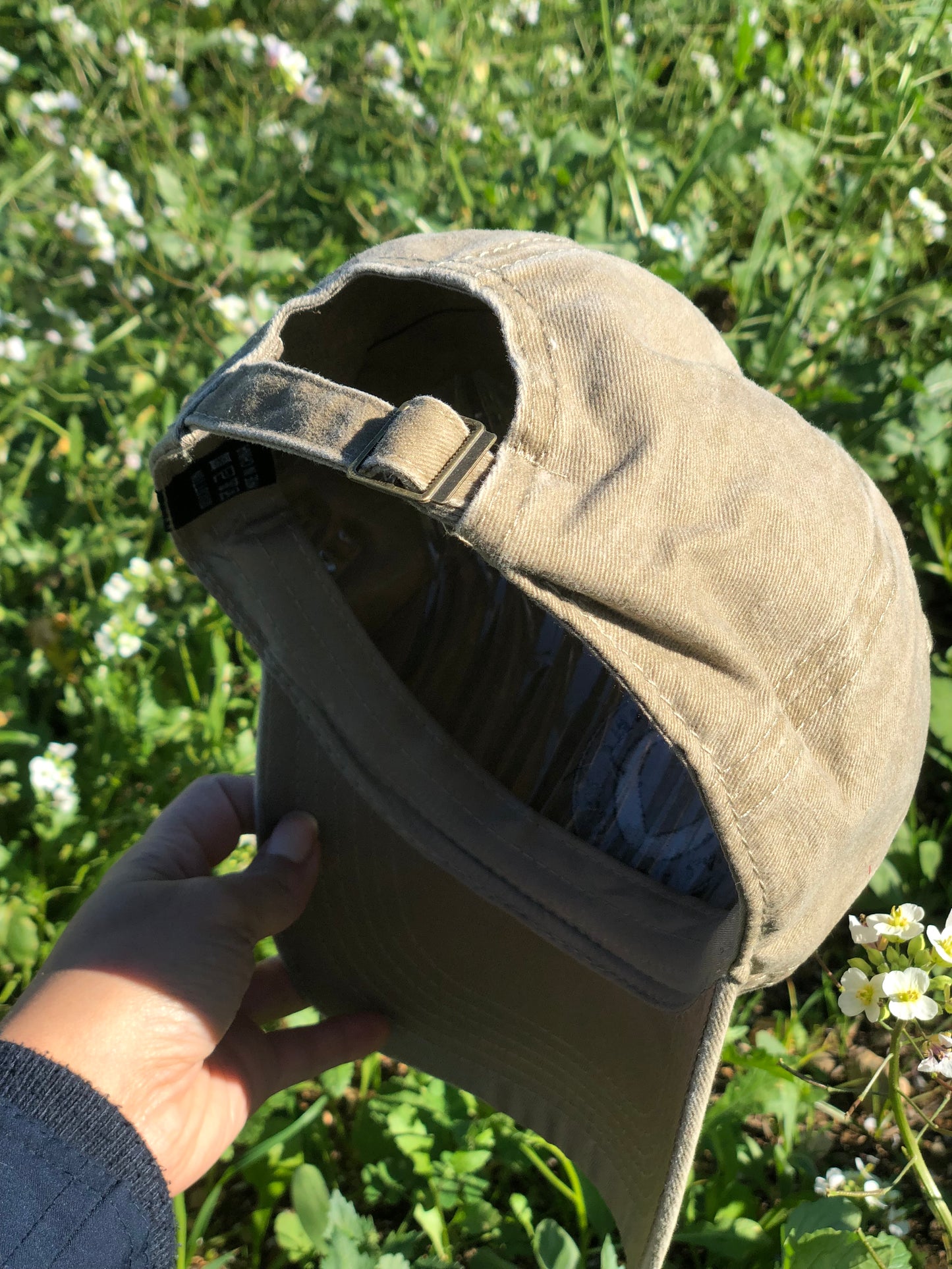 Gorra solidaria "El poble salva al poble #totsambvalencia"