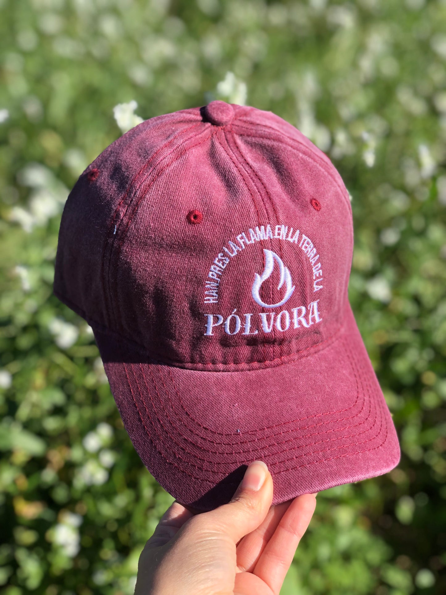 Gorra solidaria "Han pres la flama en la terra de la PÓLVORA"